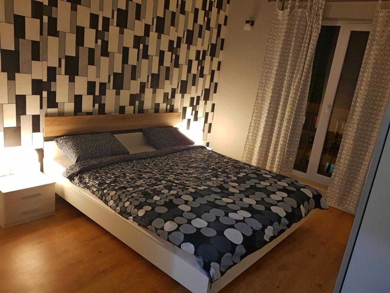 Modern Apartment With Pool In North Bucharest Cretuleasca Dış mekan fotoğraf